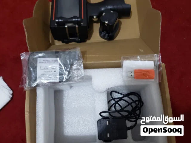 طابعة رموز نافثة للحبر محمولة باليد (Handheld Inkjet Printer) من طراز D10، بحالة ممتازة وجديد