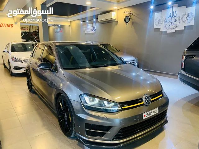 Used Volkswagen Golf R in Northern Governorate