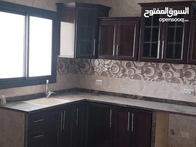 للايجار شقة جديدة جنين شارع المدارس