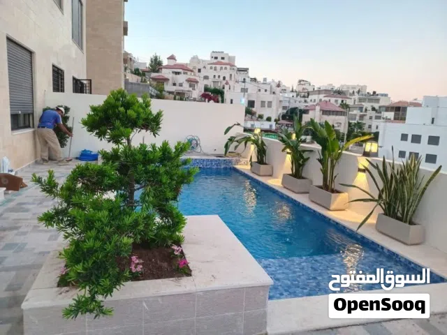 تصميم وتنفيذ وصيانة الحدائق