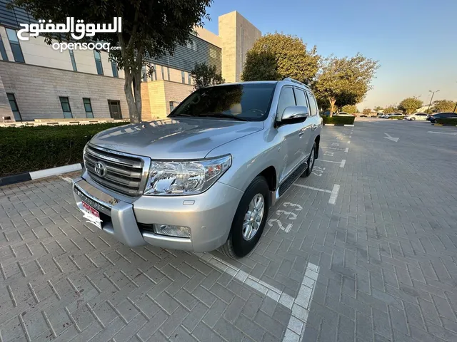 ثمانية سلندر Land Cruiser 2011 gxr v8