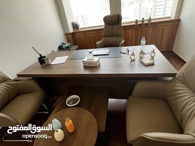 Executive manager desk for sale