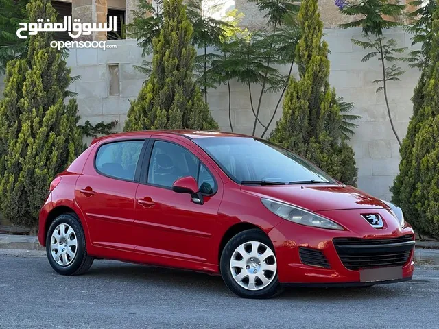 بيجو 207 مميزه بحالة الوكالة بسعر مغري جدا
