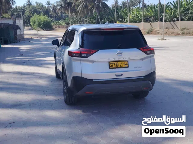 نيسان روج 2021