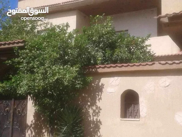 520m2 5 Bedrooms Villa for Sale in Tripoli Gorje