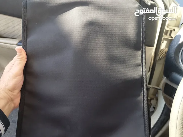 شنطه لابتوب جديده لون اسود جلد ممتاز