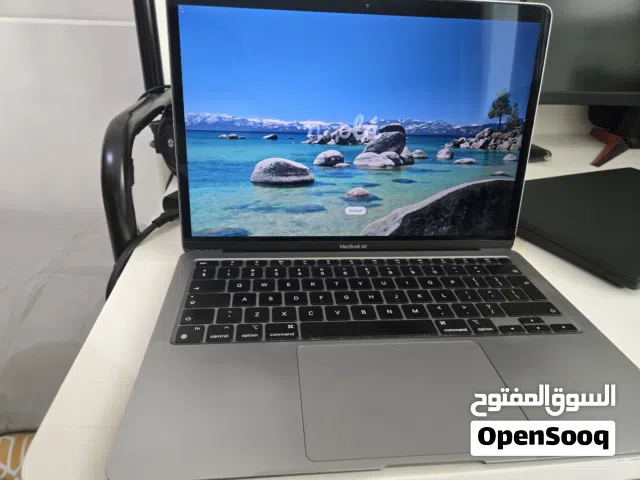 macbook m1 air 13 inch 256gb storage 8gb ram