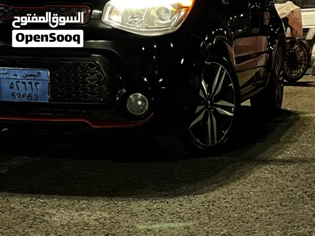 كيا سول لطايع والديه فل كامل فئه بلس سليم صدمه بضااااعه وسياره للعمر وسعر محترم وللمشتري المقطف فقط