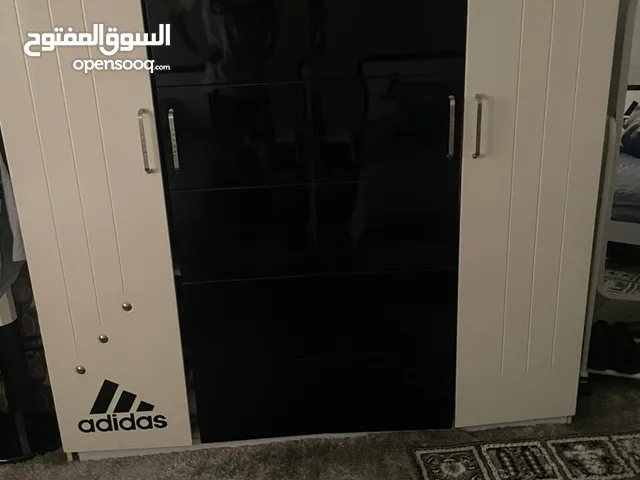غرفه نوم شباب للبيع ب حاله الوكاله موقعها القويسمه للبيع أعلى سعر طبعا الغرفه وكاله استعمال خفيف