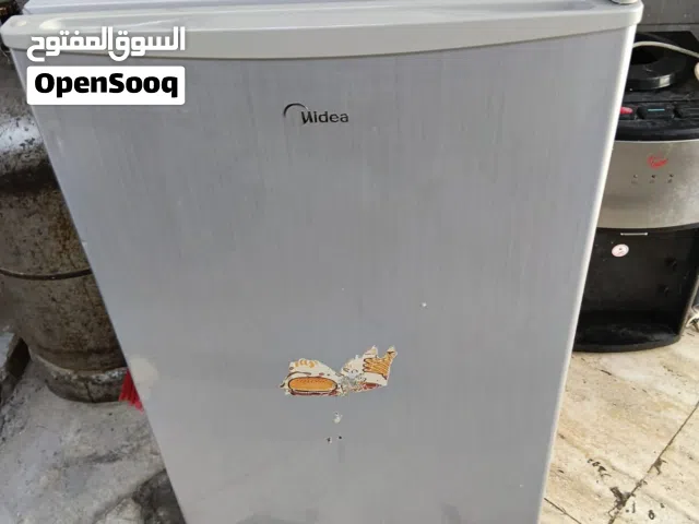 ثلاجة غرفه بقمة النظافه وممتازه جدا بدون اعطال(Media)قابل للتفاوض