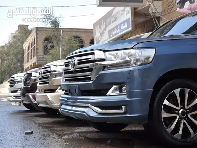 Sedan Toyota in Sana'a