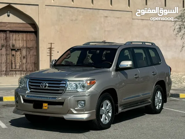 Used Toyota Land Cruiser in Al Dhahirah