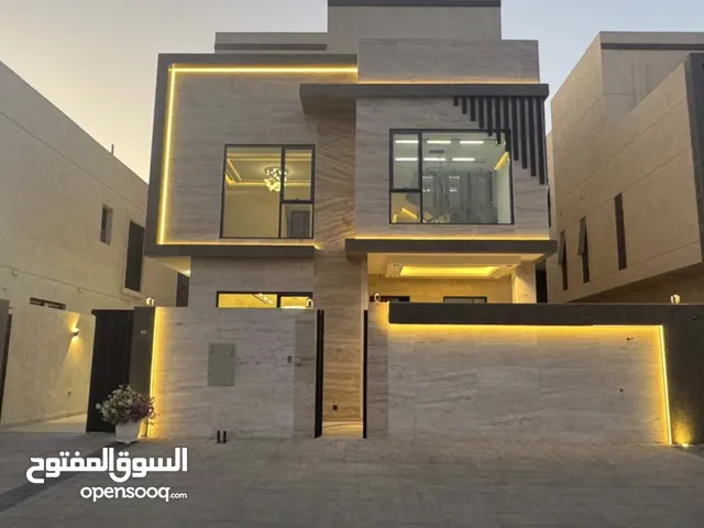 *T فيلا فاخرة للبيع بالياسمين-عجمان- على شارع محمد بن زايد -5 غرف ماستر- مسبح - روف - ارض 3050 قدم