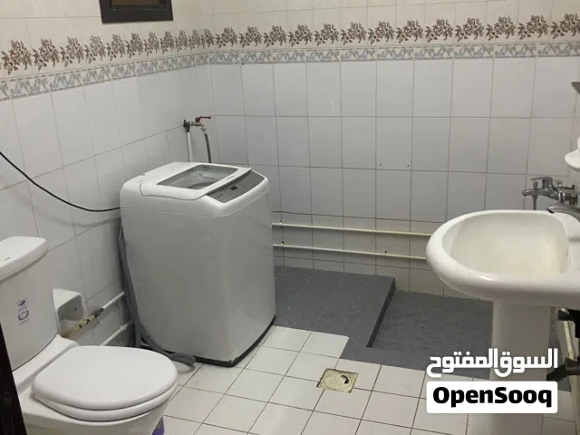 100 m2 Studio Apartments for Rent in Muscat Al Khuwair