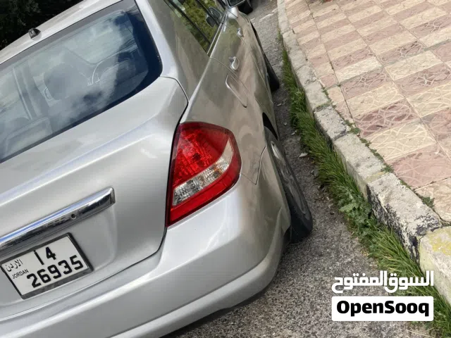 2011 Nissan Tiida