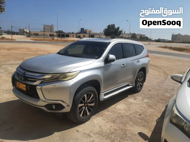 2016 Mitsubishi Montero