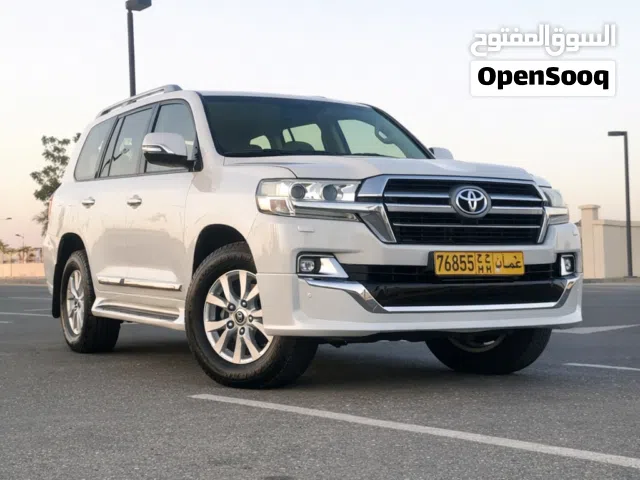 Land cruiser Gxr 2019 V8 gcc specs