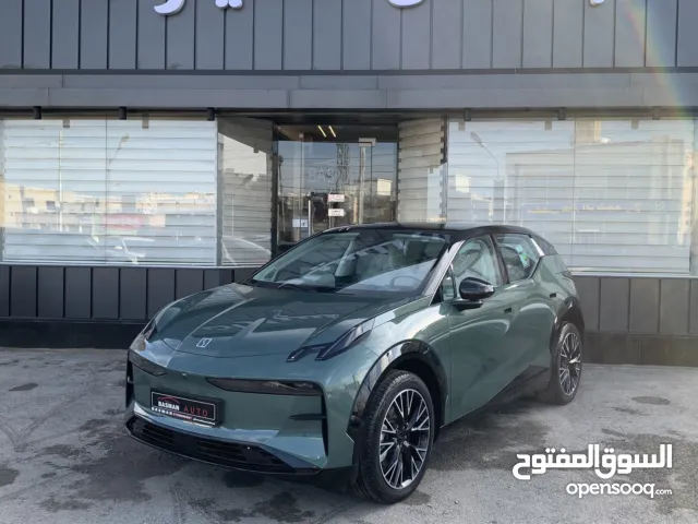 2024, زيكر, X