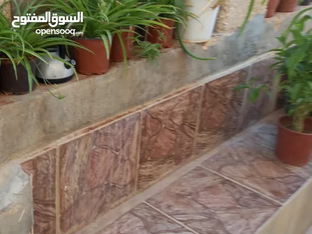 500 m2 More than 6 bedrooms Townhouse for Sale in Zarqa Al-Qadisyeh - Rusaifeh
