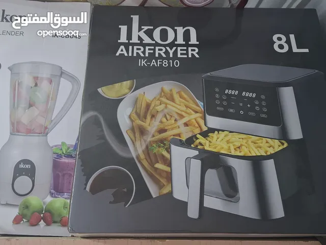 قلاية كهربائية 8 لتر وخلاط استعمال شهر فقط بحالة ممتازة البيع لعدم الحاجه حاليا