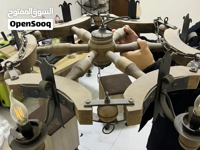 ثريات اضويه للبيع بحاله جيده جدا