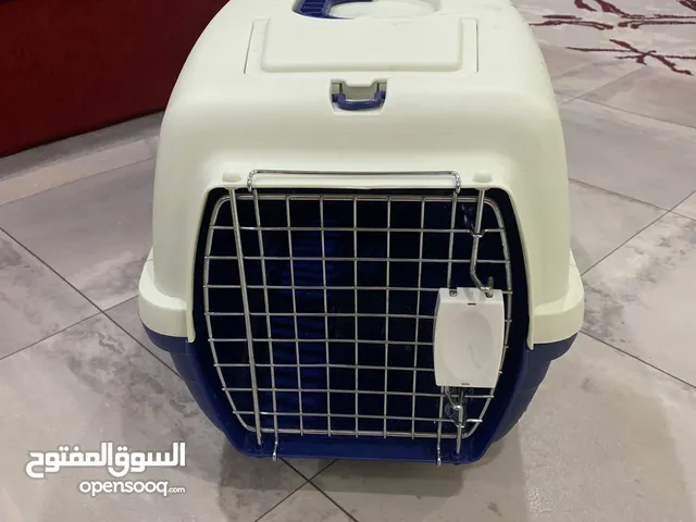 قفص قطط موجود كبير للتواصل واتساب