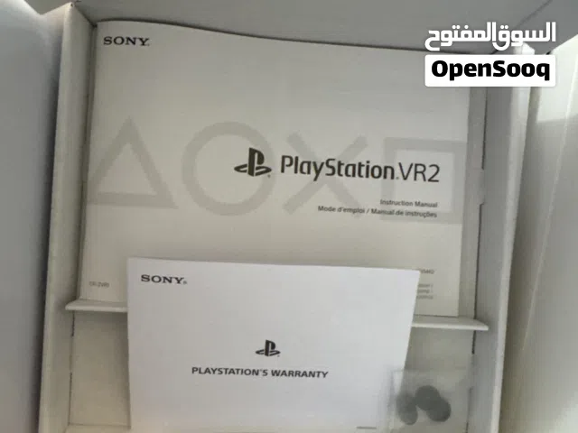 في ار يديده توها نضيفه ما فيها شي توني شاريها