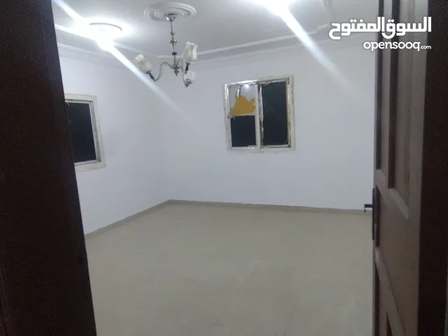 100m2 2 Bedrooms Apartments for Rent in Jeddah Al Bawadi