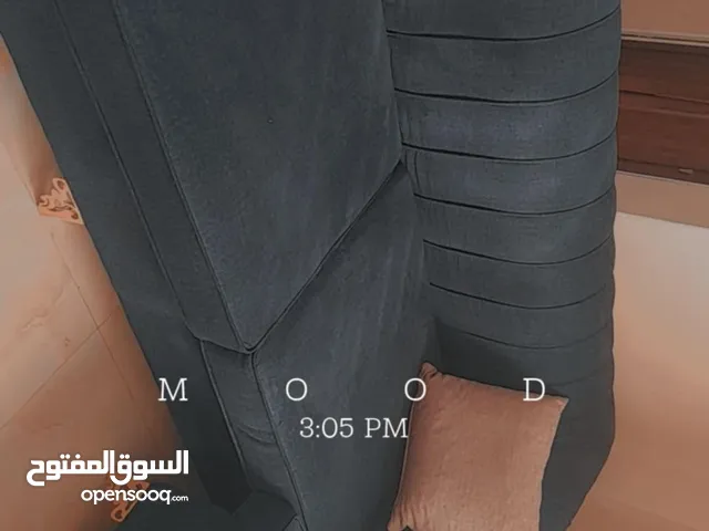 رقم كنب شبه جديد استعمال سنه