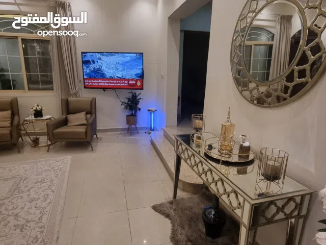 5000 ft² More than 6 bedrooms Villa for Rent in Sharjah Al Hazana