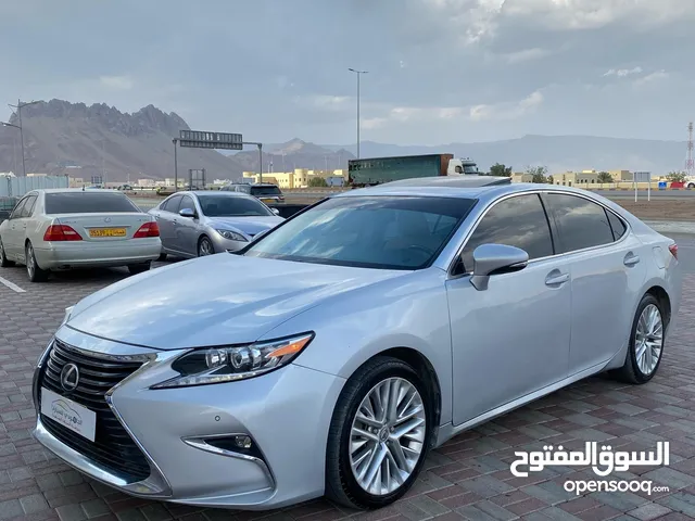 Lexus ES 2015 in Al Dakhiliya