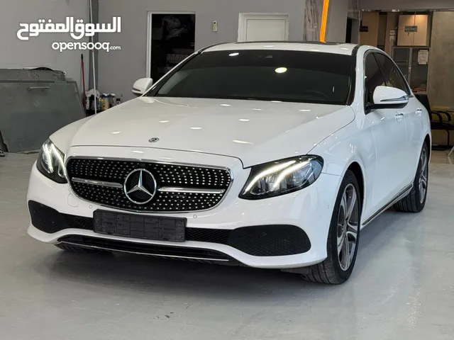 مرسيدس بنز E300 وارد كوري