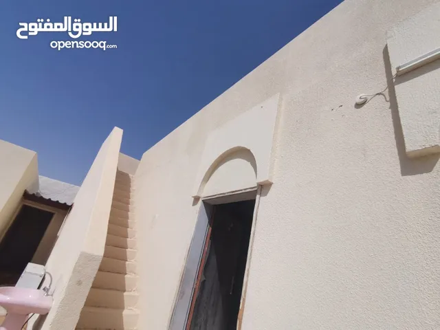 250m2 More than 6 bedrooms Townhouse for Sale in Buraimi Al Buraimi