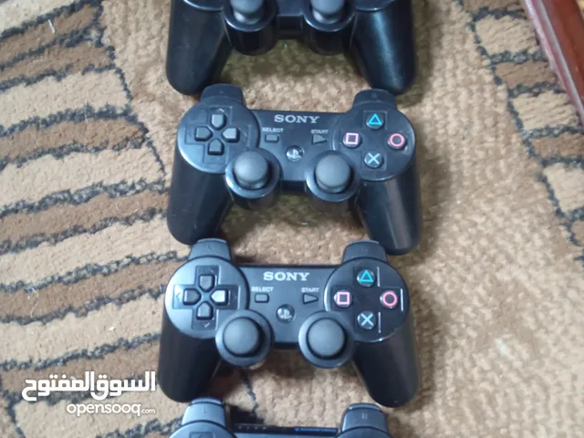 ايدي PS3 كلهم اصليات ولا وحدة تقليد شغالات ولا غلطة الحبة ب9 دنانير