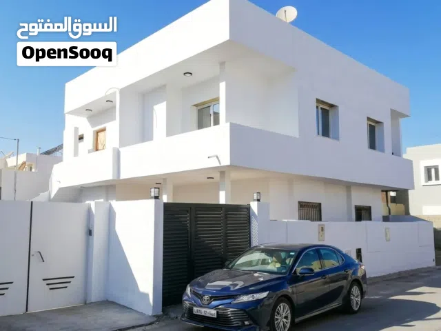 90 m2 3 Bedrooms Townhouse for Rent in Sfax Other