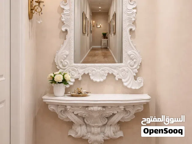مرآة باروكية فاخرة مع رف كونسول مزخرف