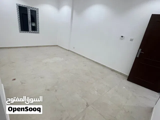 مكتب للإيجار بالفحيحيل