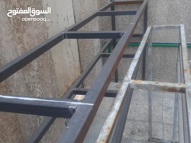رفوف حديديه للبيع