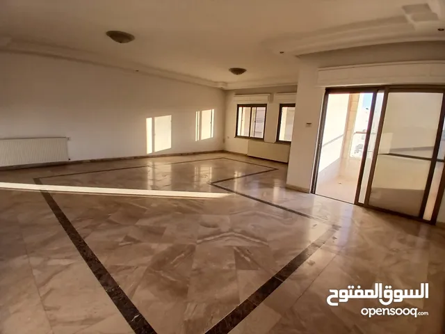 250 m2 4 Bedrooms Apartments for Rent in Amman Abdoun
