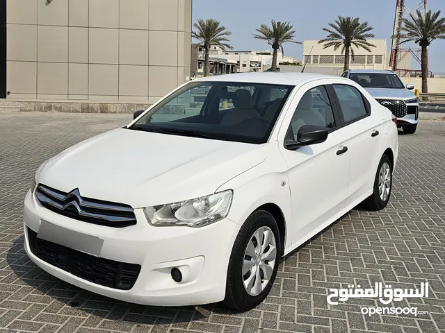 For sale citroen c elysee 2017 first woner clean car Excellent condition