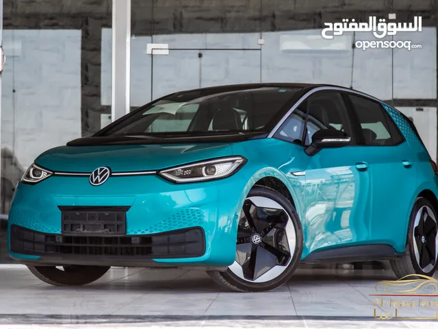 Volkswagen ID.3 2022 Pro السيارة بحالة ممتازة جدا و قطعت مسافة 17,000 كيلو متر