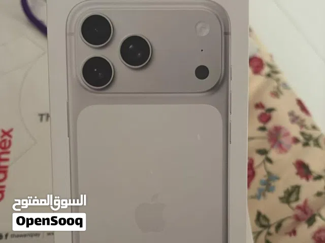 Apple iPhone 17 Pro Max 256 GB in Muscat