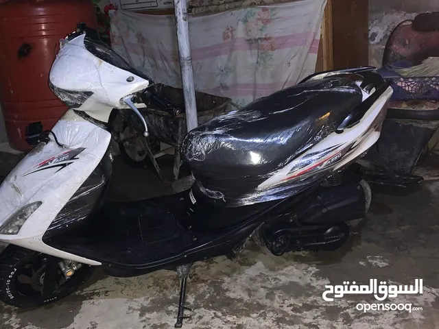 سلام عليكم دراجه ادرس 200اقره الوصف