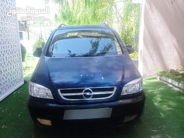 اوبل زافيرا 2004 للبيع