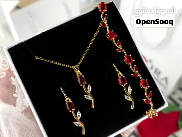 طقم اكسسوار توليب