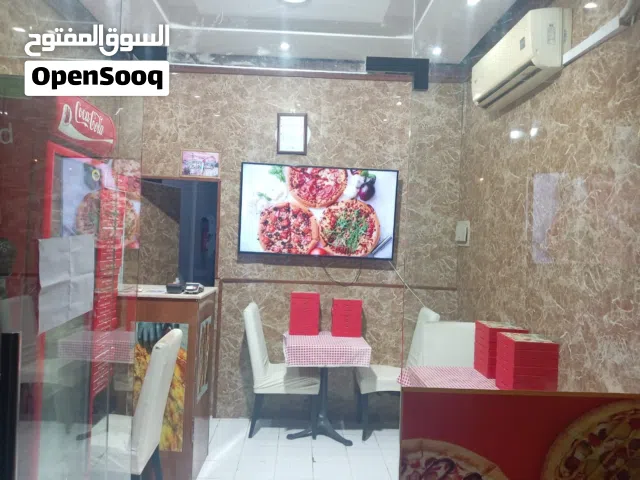 مقهى للبيع بكامل معداته