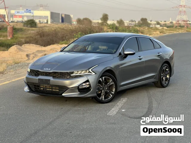 Used Kia K5 in Sharjah