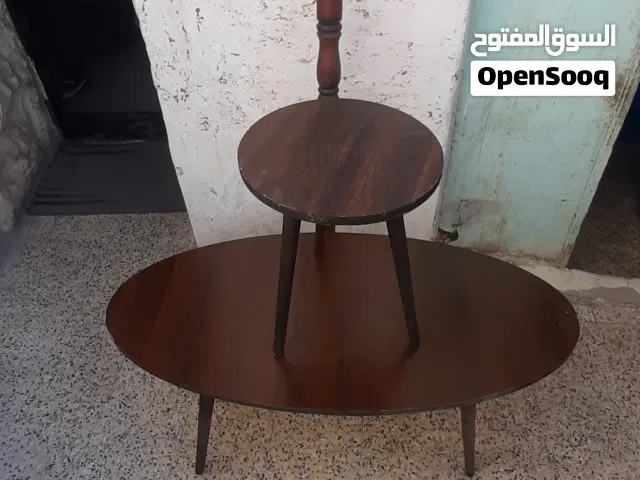 طاولات للبيع