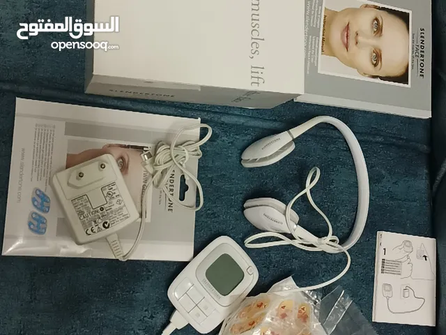 جهاز مساج للبشرة والجسم لتقوية عضلات الوجة وشد البشرة لتأخير التجاعيد هو 2 في 1 مساج لراحة وتجميلي