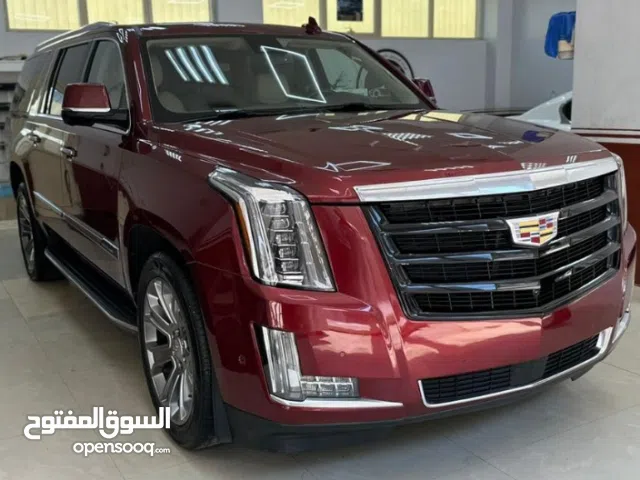 Escalade CUE,Large full options,4x4 اسكاليد 7 مقاعد كاملة المواصفات بحالة ممتازة دفع رباعي